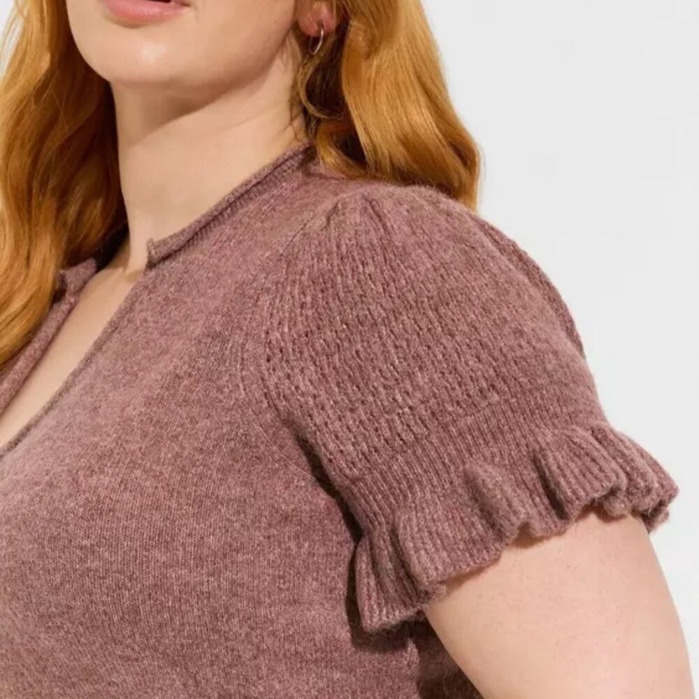 NWOT Torrid Vintage Style Short Ruffle Sleeve Sweater 1X - Picture 3 of 5